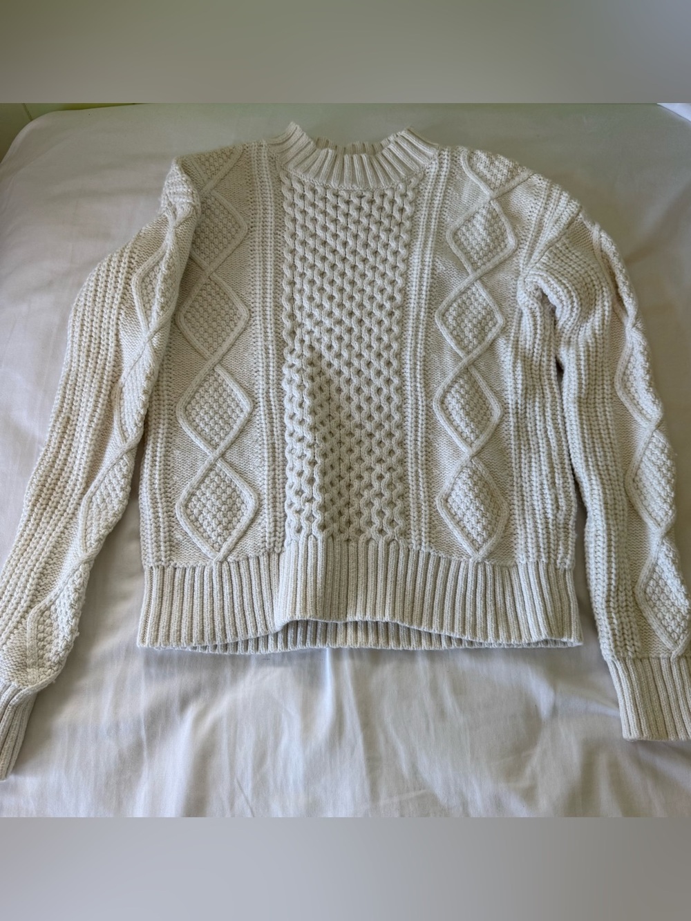 Banana Republic White Cable Crewneck Sweater